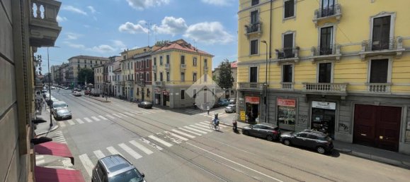 2 bedrooms Apartment in Milan, Italy No. 324785 14