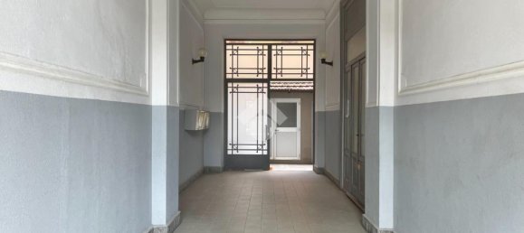 2 bedrooms Apartment in Milan, Italy No. 324785 26