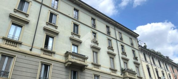 2 bedrooms Apartment in Milan, Italy No. 324785 30