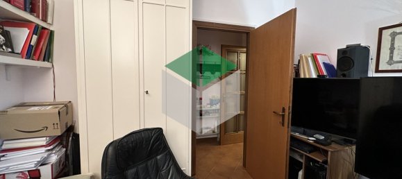 6 rooms Apartment in Viareggio, Italy No. 21758 18