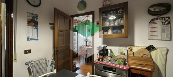 6 rooms Apartment in Viareggio, Italy No. 21758 14