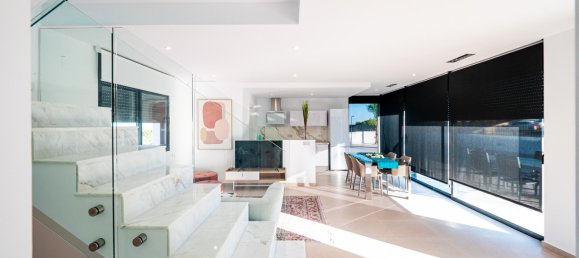 3 bedrooms House in Algorfa, Spain No. 284465 2