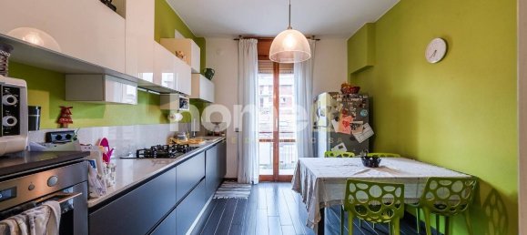 2 bedrooms Apartment in Modena, Italy No. 292081 9
