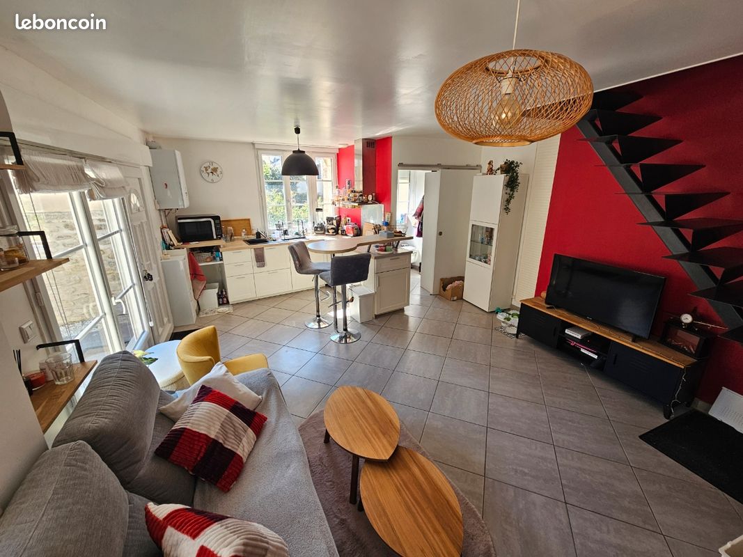 2 Schlafzimmer Doppelhaus in Crepy-en-Valois, France, Nr. 363591