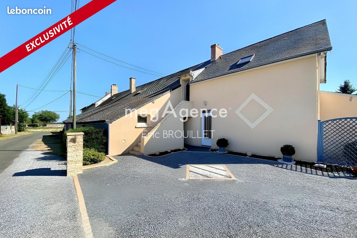 5 Schlafzimmer Haus in Saint-Georges-sur-Loire, France, Nr. 110215