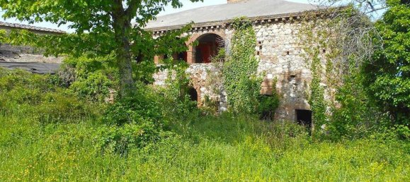 30 rooms House in Chiusdino, Italy No. 45986 3