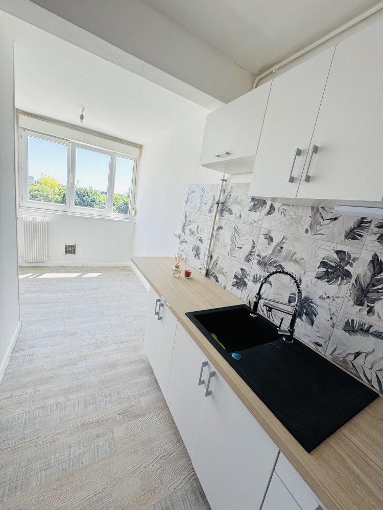 Apartamento T3 em Provins, France N.º 191369