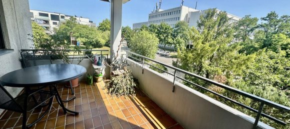 Apartamento de 3 dormitorios en Goppingen, Germany No. 230615 2