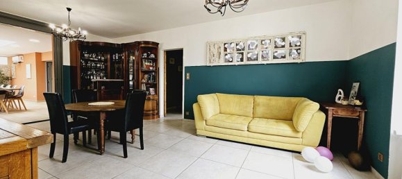 5 bedrooms House in Levet, France No. 242141 12