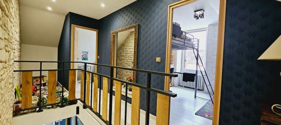 5 bedrooms House in Levet, France No. 242141 15