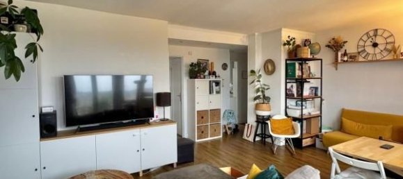 2 chambres Appartement à Le Raincy, France No. 169910 7