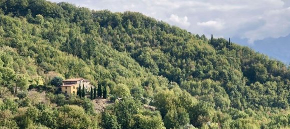 6 غرف نوم فيلا في Fivizzano, Italy رقم 77648 11