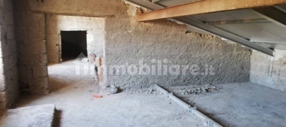 5 rooms Building in Curti, Italy No. 148308 5