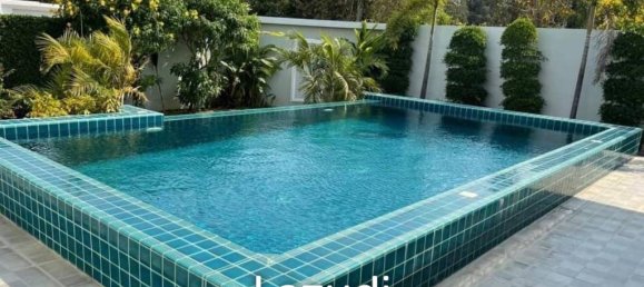 4 غرف نوم مقهى / مطعم في Bang Lamung, Thailand رقم 15881 4