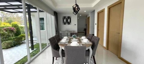 4 غرف نوم مقهى / مطعم في Bang Lamung, Thailand رقم 15881 7