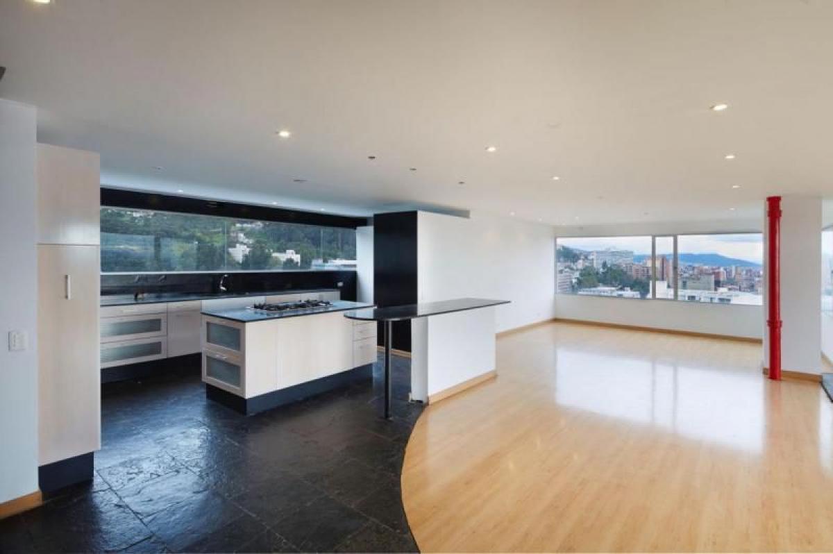 3 bedrooms House in Bogota, Colombia No. 11846