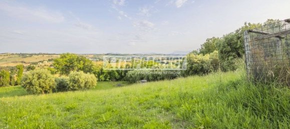 2887m² Land in Corridonia, Italy No. 264769 2