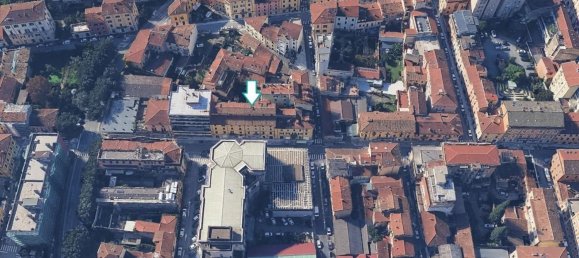 4 Schlafzimmer Wohnung in Carrara, Italy, Nr. 355865 2