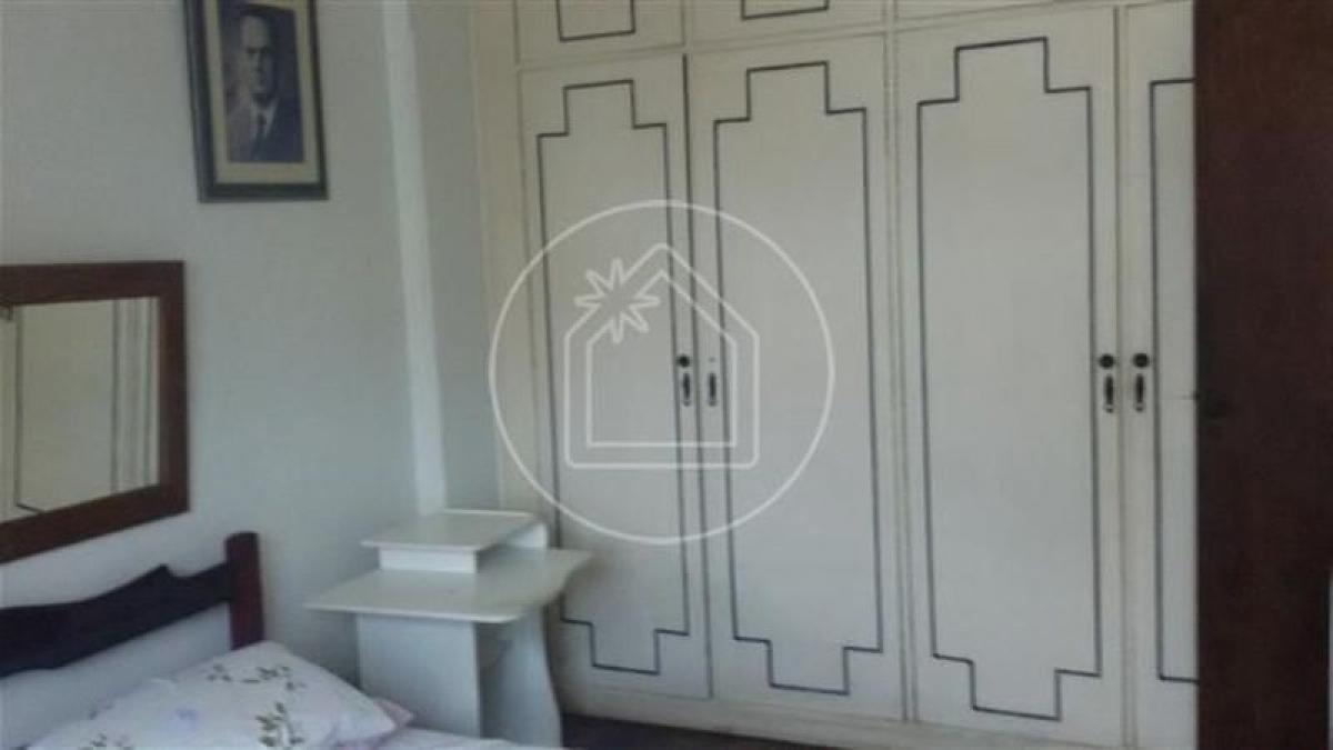 4 bedrooms Apartment in Salvador, Brazil No. 556702