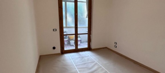 4 bedrooms Apartment in Florence, Italy No. 322921 5