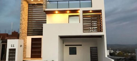 3 bedrooms House in Queretaro, Mexico No. 155210 2