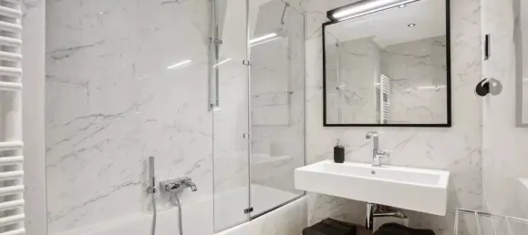 3 rooms Apartment in Paris, France No. 137362 4