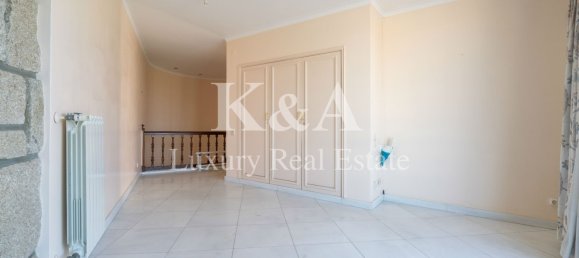 4 bedrooms Villa in Porto, Portugal No. 117622 11