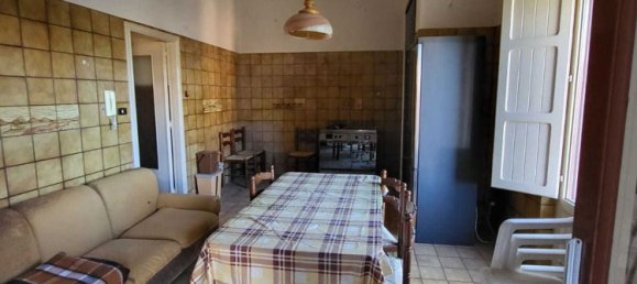 4 bedrooms Apartment in Belpasso, Italy No. 327384 15