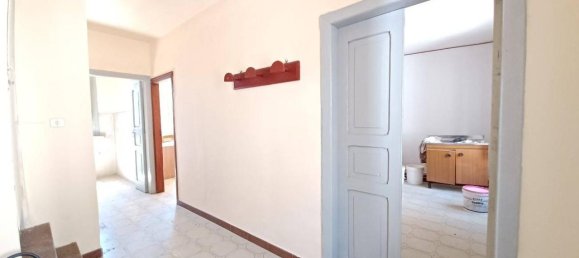 2-Zimmer Wohnung in Castel San Lorenzo, Italy, Nr. 122789 11