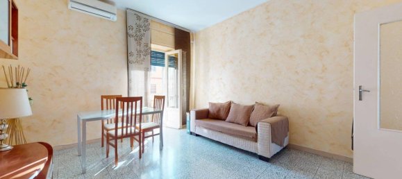 Apartamento de 2 dormitorios en Bari, Italy No. 353240 4