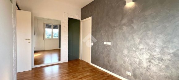 3 rooms Apartment in Calusco d'Adda, Italy No. 270045 23