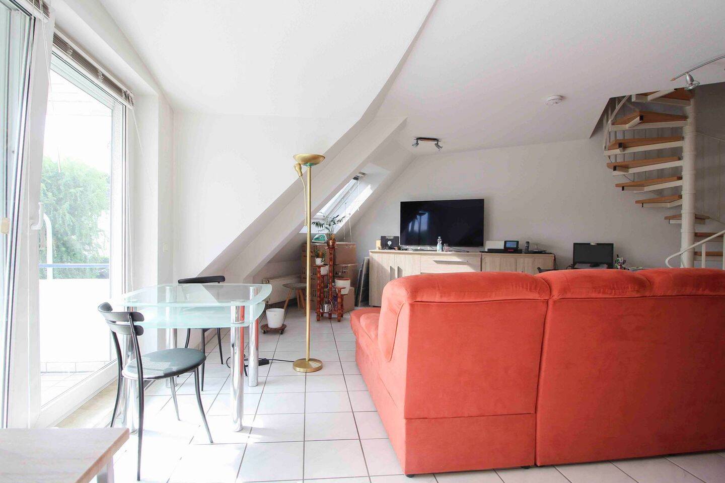 Дуплекс с 1 спальней в Франкфурт на Майне, Германия № 363779