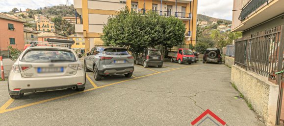 5-Zimmer Wohnung in Genoa, Italy, Nr. 16438 37