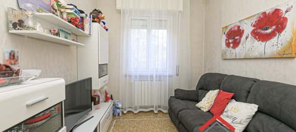 5-Zimmer Wohnung in Genoa, Italy, Nr. 16438 13