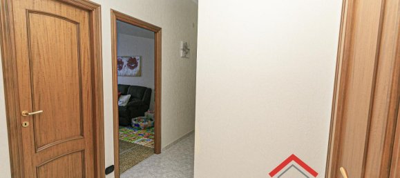 5-Zimmer Wohnung in Genoa, Italy, Nr. 16438 5