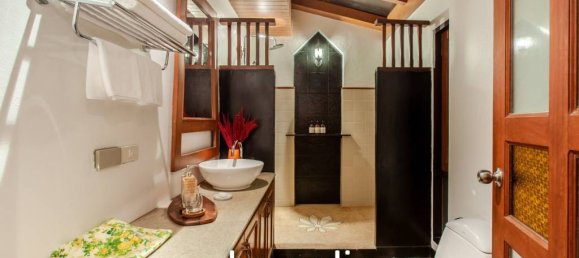 4 bedrooms Cafe / restaurant in Sattahip, Thailand No. 15539 5