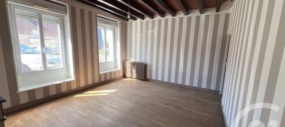 4 chambres Maison à Connerré, France No. 310020 2