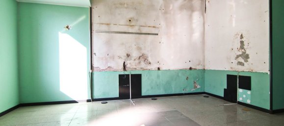 Офис 52м² в Ровелласка, Италия № 306338 5