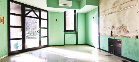 Офис 52м² в Ровелласка, Италия № 306338 2