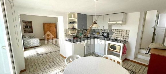 Квартира с 4 комнатами в Понца, Италия № 86129 6