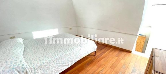 Квартира с 4 комнатами в Понца, Италия № 86129 9