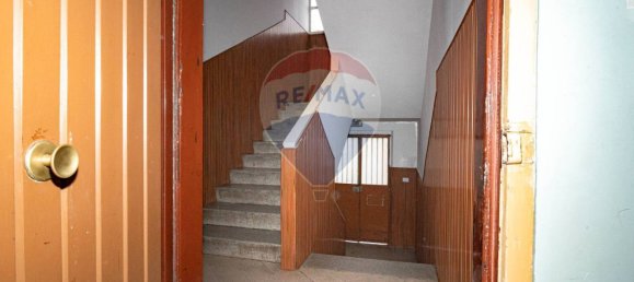 2 bedrooms Apartment in Catania, Italy No. 137185 3