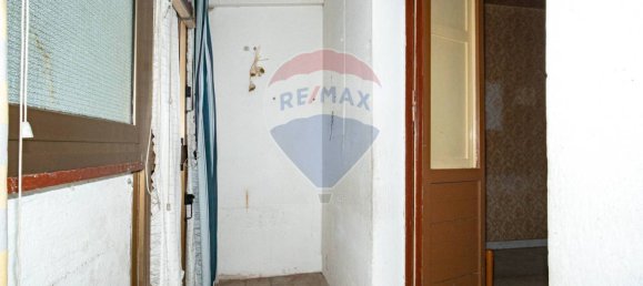 2 bedrooms Apartment in Catania, Italy No. 137185 9