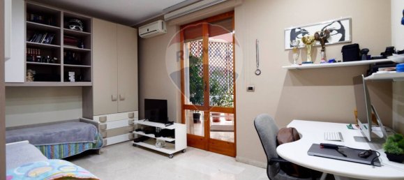 4 rooms Apartment in Triggiano, Italy No. 86884 17