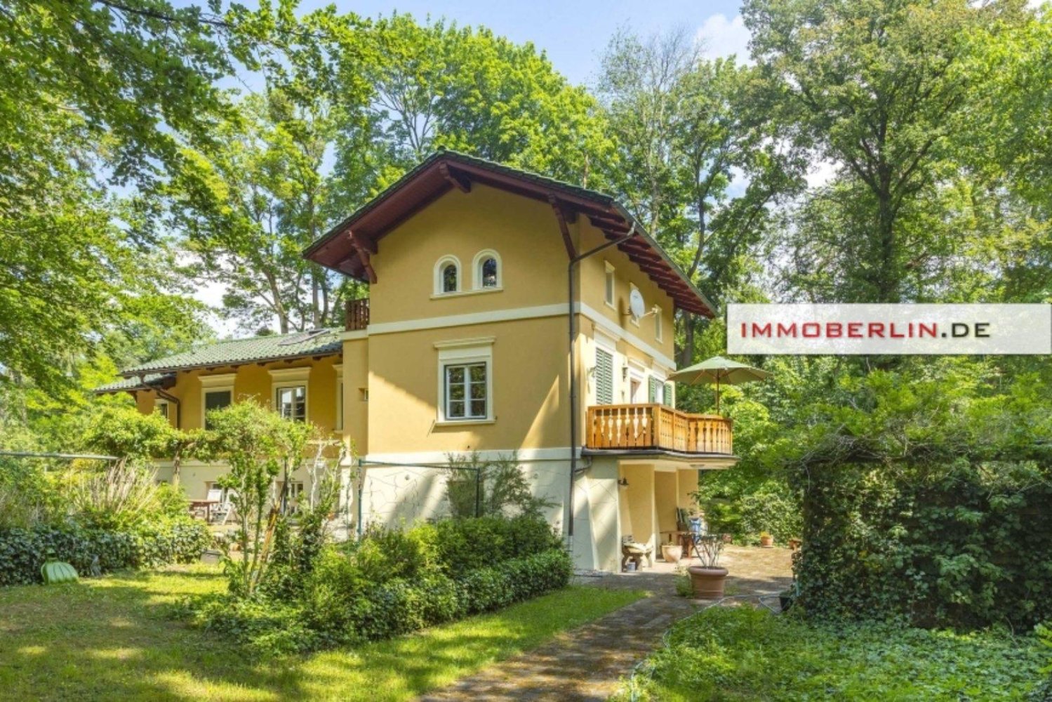 Villa de 6 habitaciónes en Potsdam-Mittelmark, Germany No. 98209