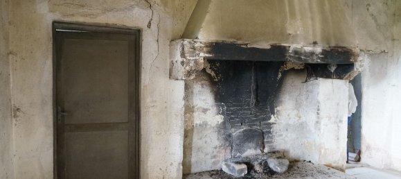 15 rooms House in Terranuova Bracciolini, Italy No. 90224 12