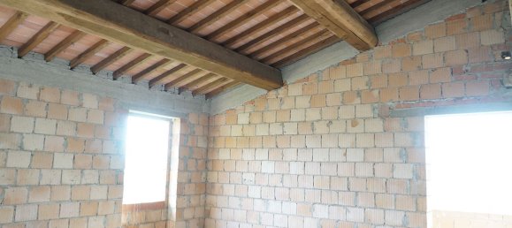 15 rooms House in Terranuova Bracciolini, Italy No. 90224 14