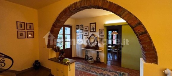 Villa de 4 dormitorios en Peccioli, Italy No. 90476 22