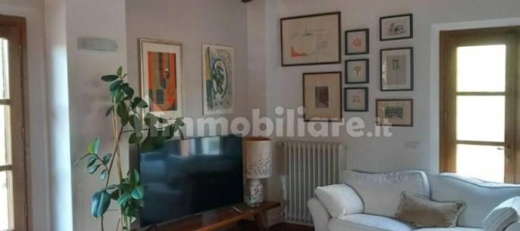 Villa de 4 dormitorios en Peccioli, Italy No. 90476 17