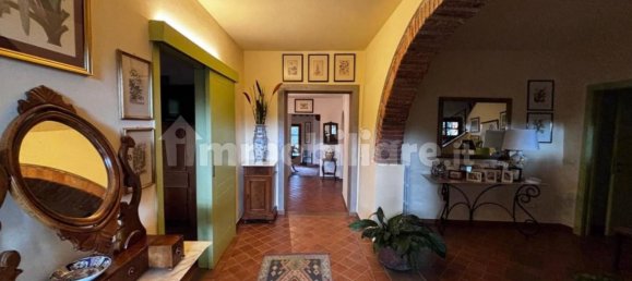 Villa de 4 dormitorios en Peccioli, Italy No. 90476 25